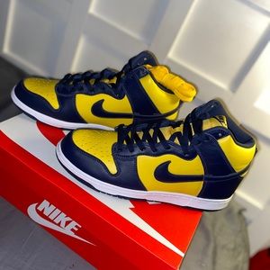 Nike Dunk High “Michigan” sz 10.5